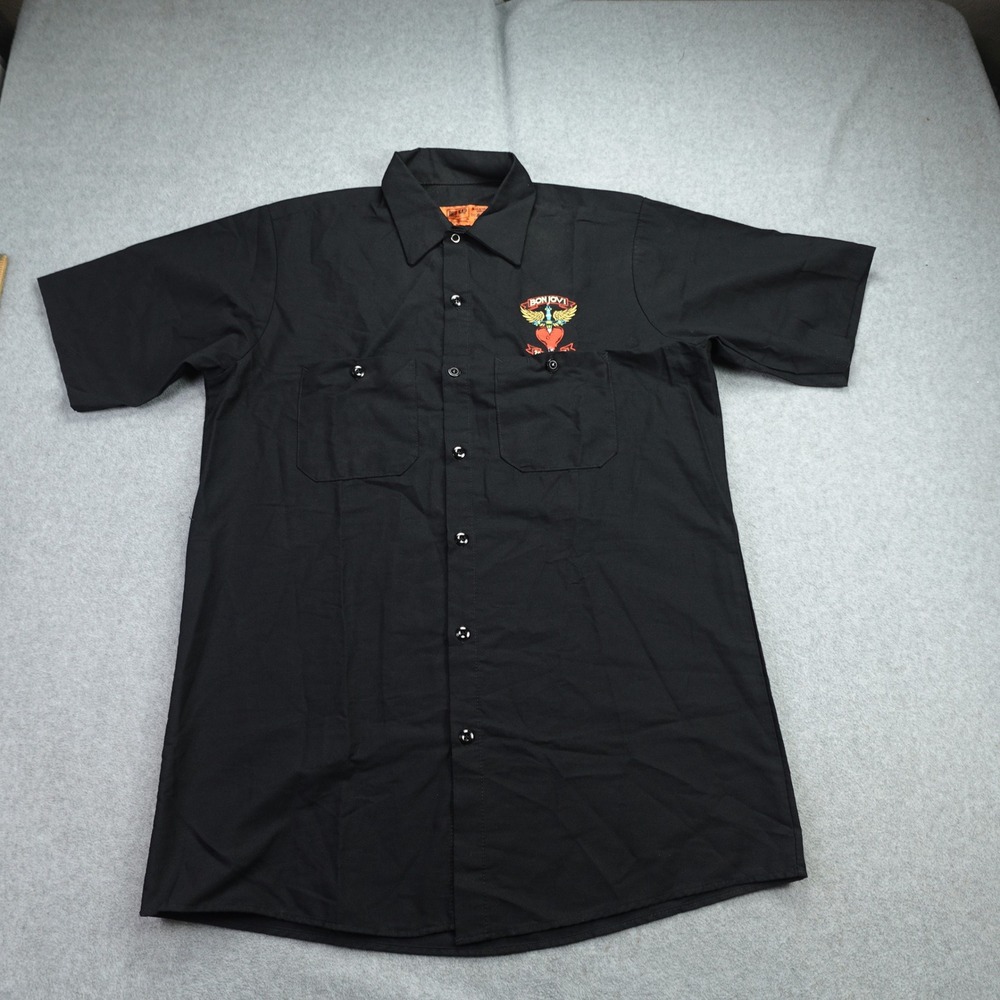 Bon Jovi 2022 Tour Shirt Mens Medium Black Red Kap Crew Fuse Technical Group